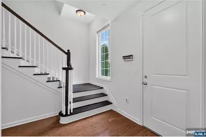 247 Bradley Drive, Wood Ridge, NJ 07075 - Photo 5