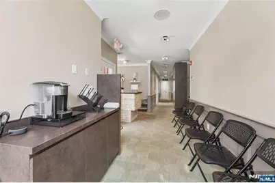 374 Summit Avenue, Hackensack, NJ 07601 - Photo 9