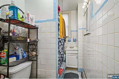 305 Pacific Street, Paterson, NJ 07503 - Photo 11