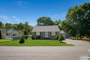 31 Dupont Terrace, Wayne, NJ 07470 - Photo 1