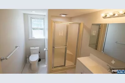 31 Dupont Terrace, Wayne, NJ 07470 - Photo 7