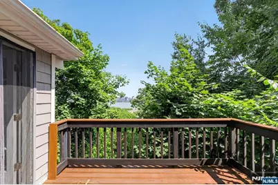 8 Old Wood Road, Edgewater, NJ 07020 - Photo 21