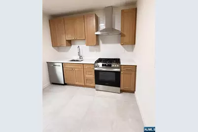 258 Beech Street 2 #2, Kearny, NJ 07032 - Photo 3