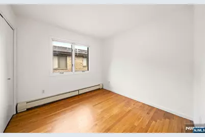 2462 7th B #B, Fort Lee, NJ 07024 - Photo 19