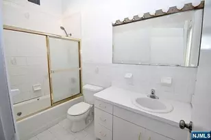 2462 7th B, Fort Lee, NJ 07024 - Photo 13