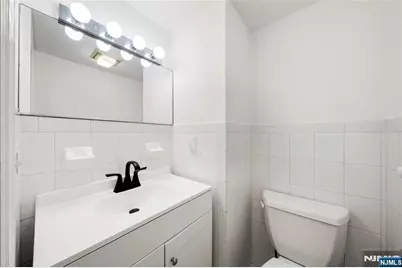 2462 7th B #B, Fort Lee, NJ 07024 - Photo 11