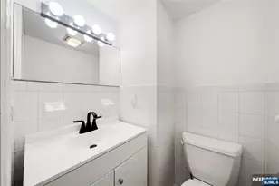 2462 7th B, Fort Lee, NJ 07024 - Photo 11
