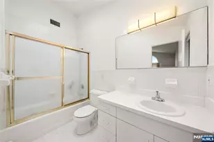 2462 7th B, Fort Lee, NJ 07024 - Photo 15