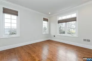 15 Woodland Rd, Cresskill, NJ 07626 - Photo 7