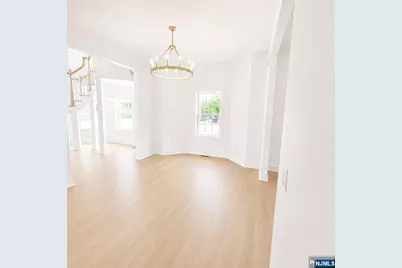 7 Davon Lane, Hamburg, NJ 07419 - Photo 9