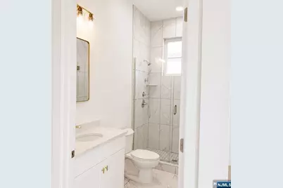 7 Davon Lane, Hamburg, NJ 07419 - Photo 5