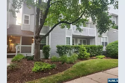 12 Gentry Drive, Englewood, NJ 07631 - Photo 1