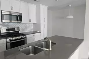 12 Gentry Dr, Englewood, NJ 07631 - Photo 3