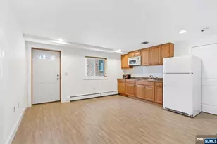 80B Liberty Pl, Palisades Park, NJ 07650 - Photo 21