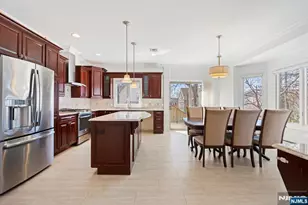 80B Liberty Pl, Palisades Park, NJ 07650 - Photo 7