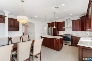 80B Liberty Pl, Palisades Park, NJ 07650 - Photo 9