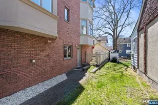 80B Liberty Pl, Palisades Park, NJ 07650 - Photo 27