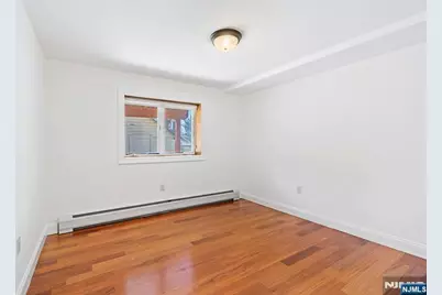 80B Liberty Place, Palisades Park, NJ 07650 - Photo 23