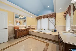 29 Meadow St, Demarest, NJ 07627 - Photo 23