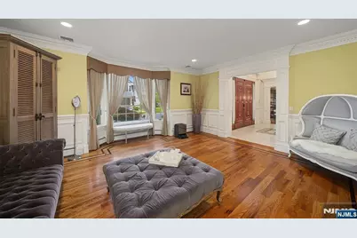 29 Meadow Street, Demarest, NJ 07627 - Photo 5