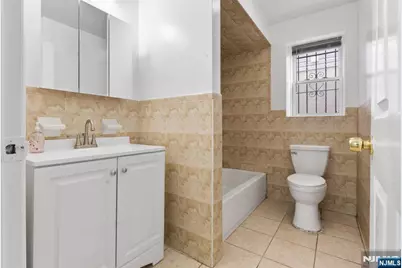 584 19th Street 582 #582, Newark, NJ 07103 - Photo 11