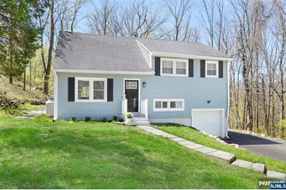 34 Rogers Lane, Sparta Township, NJ 07871 - Photo 3