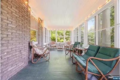 54 Myrtle Avenue, Montclair, NJ 07042 - Photo 25