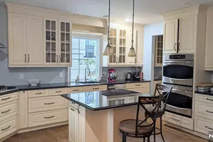 245 Carlton Terrace, Teaneck Township, NJ 07666 - Photo 3