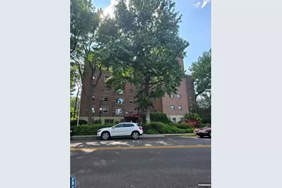 2345 Linwood Avenue 6A #6A, Fort Lee, NJ 07024 - Photo 1