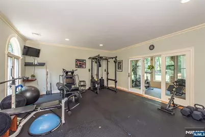 238 E Saddle River Road, Saddle River, NJ 07458 - Photo 15