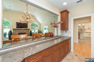 238 E Saddle River Road, Saddle River, NJ 07458 - Photo 7
