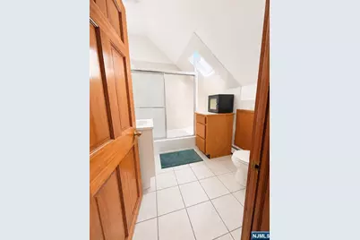 38 Sylvan Street, Rutherford, NJ 07070 - Photo 7