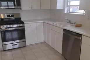 61 Fulton Ave, Fairview, NJ 07022 - Photo 5