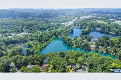 146 Lakewood Drive, Montville Township, NJ 07046 - Photo 49