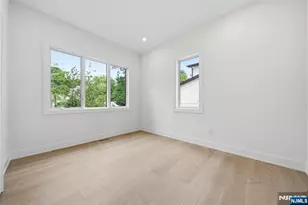 224 Riveredge Rd, Tenafly, NJ 07670 - Photo 15