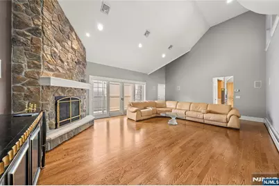 351 White Avenue, Northvale, NJ 07647 - Photo 7