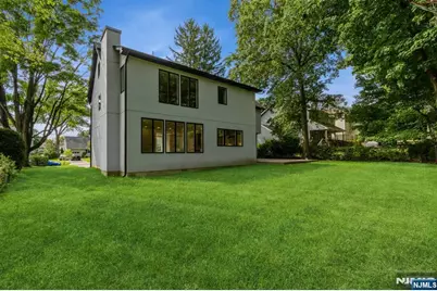 66 E Gramercy Place, Glen Rock, NJ 07452 - Photo 39