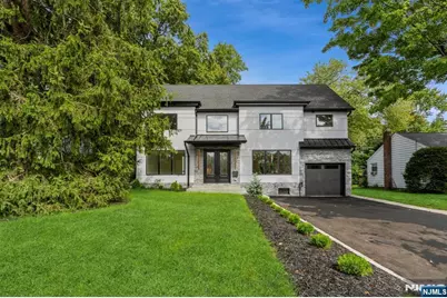 66 E Gramercy Place, Glen Rock, NJ 07452 - Photo 1