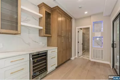 66 E Gramercy Place, Glen Rock, NJ 07452 - Photo 13