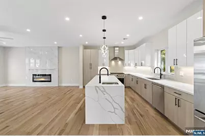 264 Beverly Hills Road, Fort Lee, NJ 07024 - Photo 9