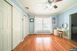 705 Gettysburg Pl, Paramus, NJ 07652 - Photo 21