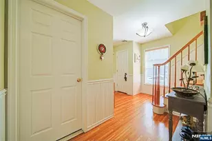 705 Gettysburg Pl, Paramus, NJ 07652 - Photo 13