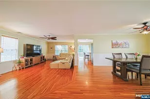 705 Gettysburg Pl, Paramus, NJ 07652 - Photo 9