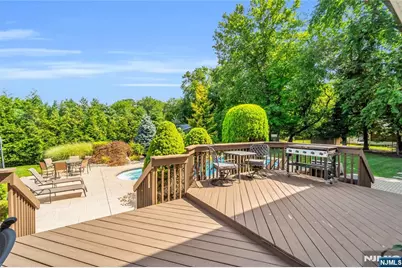 512 Brook Avenue, River Vale Township, NJ 07675 - Photo 37