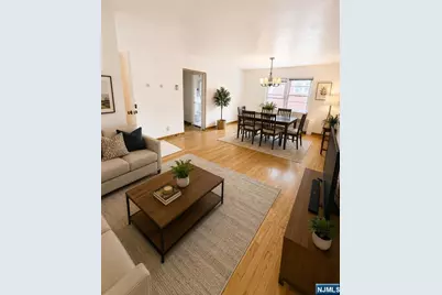 721 Broad Avenue 5A #5A, Ridgefield, NJ 07657 - Photo 1