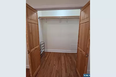 16 Sidney Avenue 2nd Floor #2nd floor, Rutherford, NJ 07070 - Photo 7
