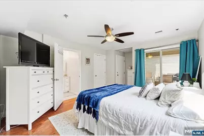 304 Palisade Avenue 201 #201, Union City, NJ 07087 - Photo 17