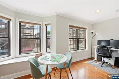 304 Palisade Avenue 201 #201, Union City, NJ 07087 - Photo 5