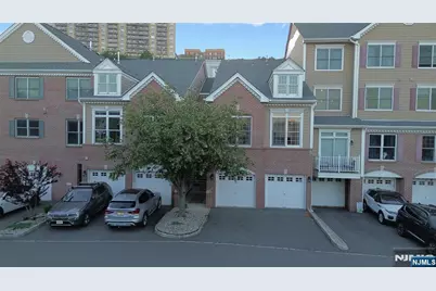 169 Price Court 169 #169, West New York, NJ 07093 - Photo 1