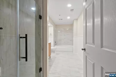 169 Price Court 169 #169, West New York, NJ 07093 - Photo 17